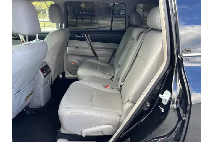 $13900 : 2012 Highlander Hybrid Limited image 10