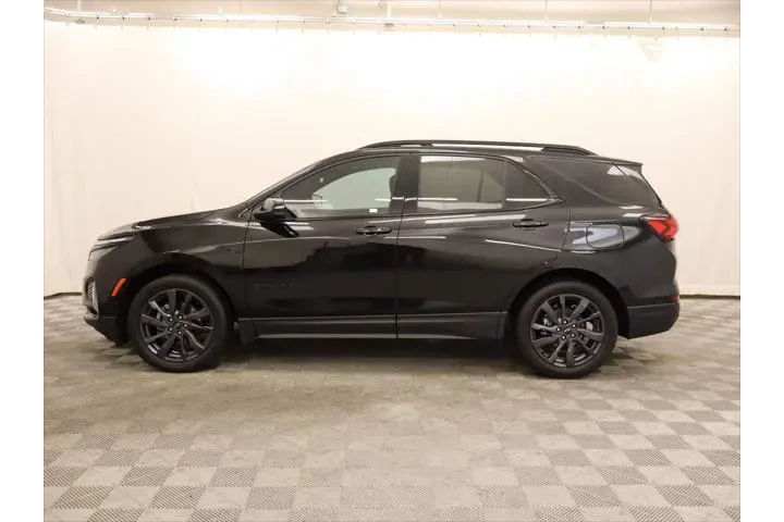 $25899 : Chevrolet Equinox 2024 RS 4d image 2