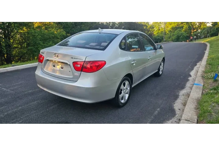 $5895 : 2009 Elantra SE image 3