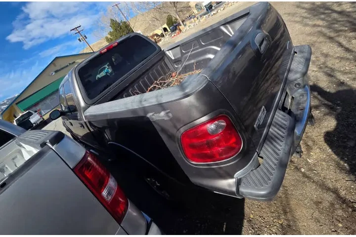 $7995 : 2003 F-150 Lariat image 5