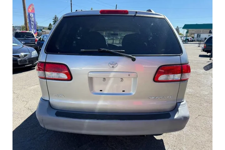 $5995 : 2001 Sienna LE image 9