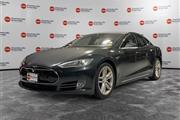 PRE-OWNED 2014 TESLA MODEL S en Madison WV