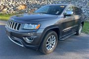 $18998 : PRE-OWNED 2015 JEEP GRAND CHE thumbnail