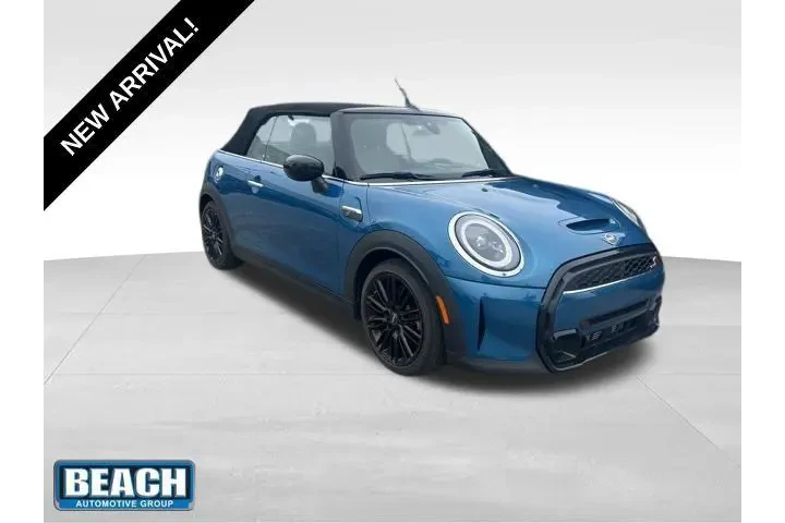 $28881 : MINI Convertible 2023 Cooper image 1