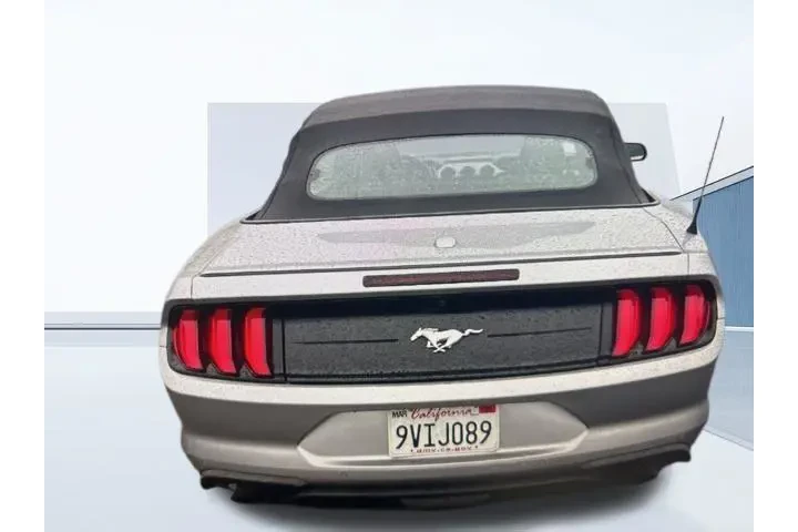 $22980 : Ford Mustang 2021 EcoBoost 2 image 7