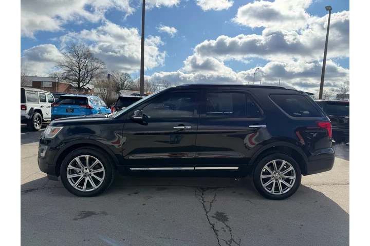 $11980 : 2017 Explorer Limited 4WD image 5
