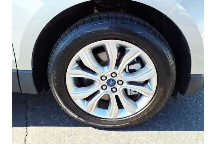 $22709 : Ford Edge 2022 AWD Titanium image 9