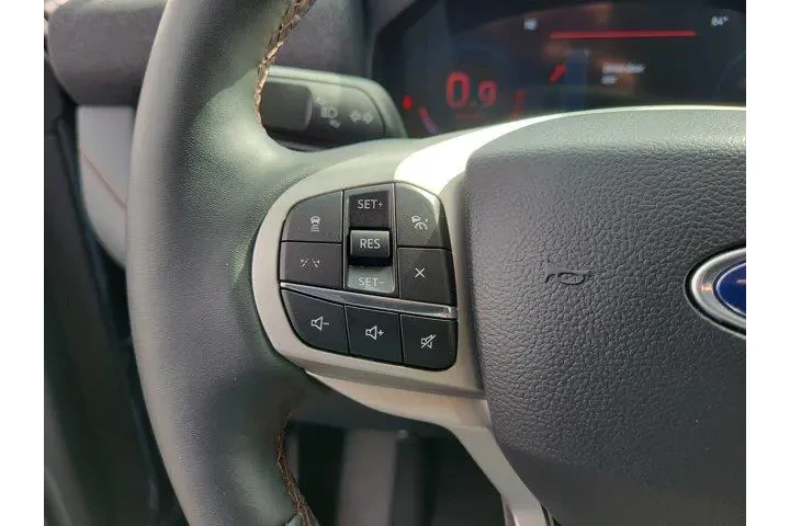 $39701 : Ford Explorer 2026 Active 4d image 5