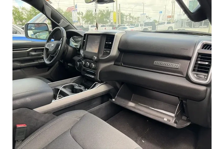 $37000 : Ram 1500 2022 4x2 Big Horn 4 image 7