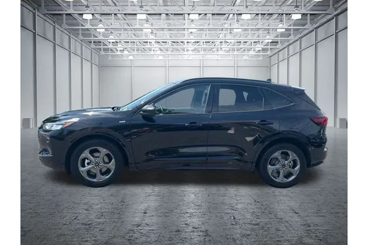 $18998 : Ford Escape 2024 ST-Line 4dr image 8