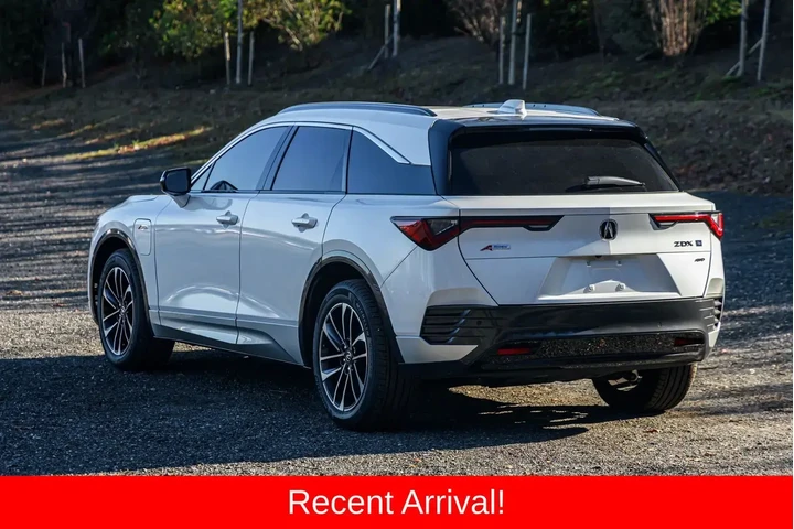 $29595 : Acura ZDX 2024 AWD A-SPEC 4d image 6