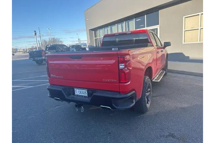 $31995 : Chevrolet Silverado 1500 202 image 8