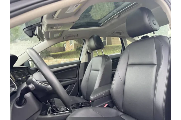 $9999 : 2020 Jetta SE image 10