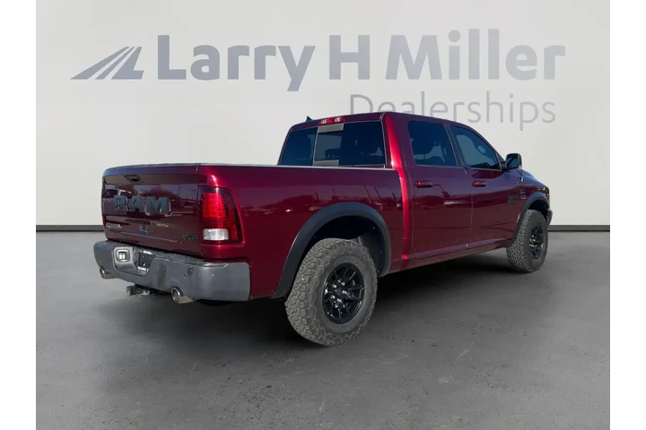 Ram 1500 2017 4x4 Rebel 4dr image 5