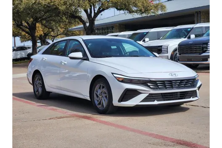 $23200 : Hyundai ELANTRA Hybrid 2025 image 2