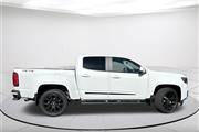 $25987 : Pre-Owned 2020 Colorado LT thumbnail