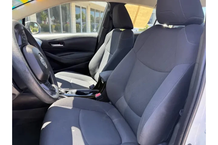 $18499 : 2021 Corolla LE image 7
