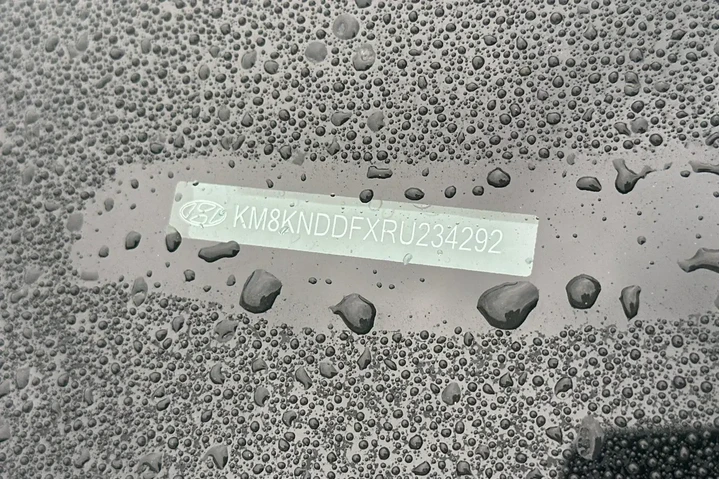 $25490 : Hyundai IONIQ 5 2024 AWD SEL image 8