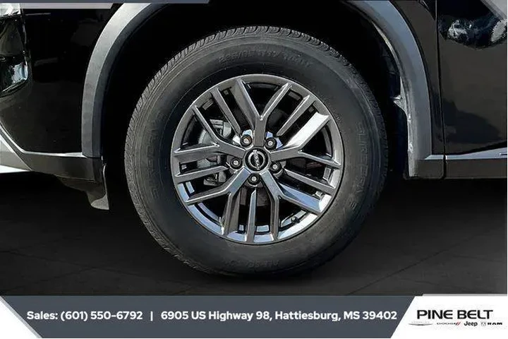 $21645 : Nissan Rogue 2023 AWD S 4dr image 7