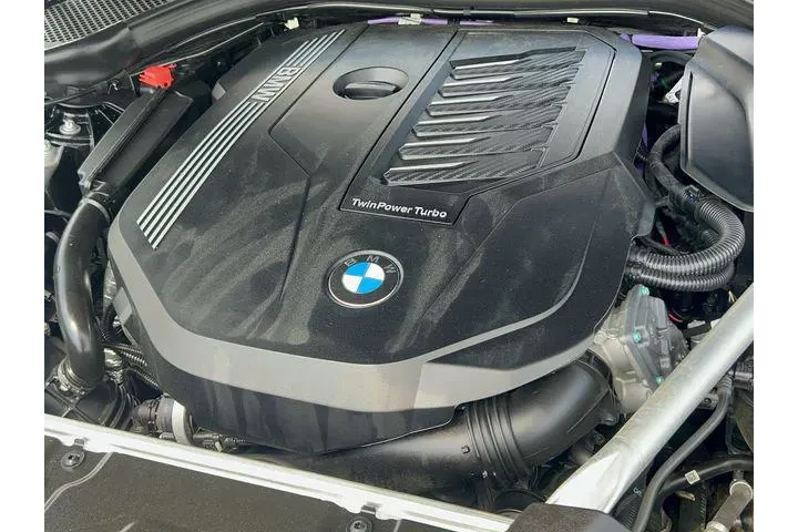 $31991 : BMW 5 Series 2021 540i 4dr S image 10