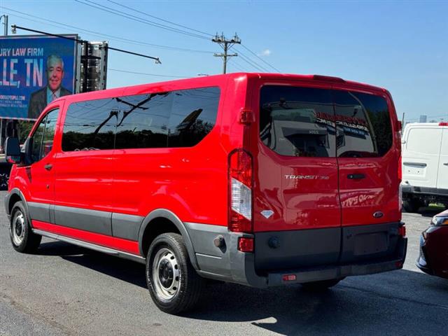 $22495 : 2018 Transit 350 XLT image 10