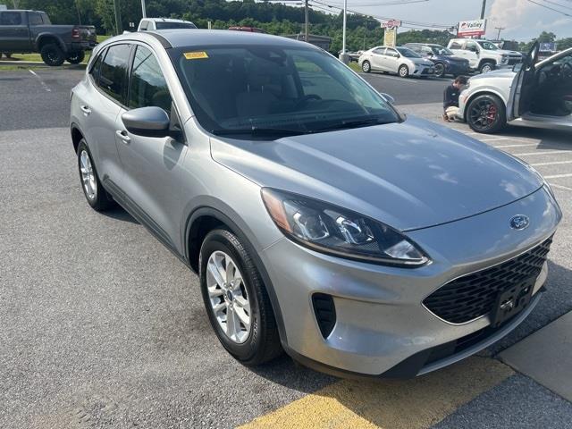 $18998 : PRE-OWNED 2021 FORD ESCAPE SE image 7