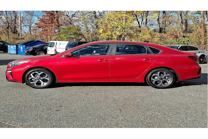 $13994 : Kia Forte 2019 LXS 4dr Sedan image 2