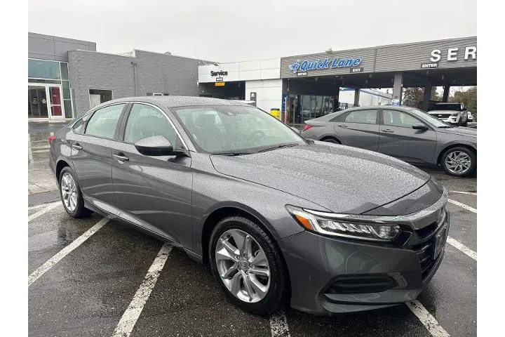$24950 : Honda Accord 2020 LX 4dr Sed image 2