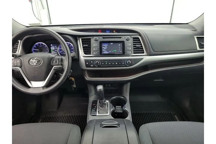 $24998 : Toyota Highlander 2019 LE 4d image 9
