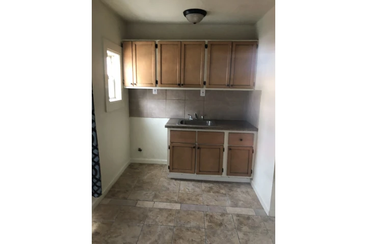 $1150 : Estudio APARTAMNTO Los Angeles image 2