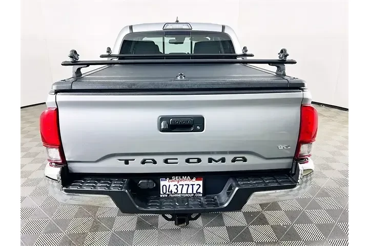 $31800 : Toyota Tacoma 2019 4x2 TRD O image 6
