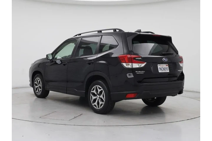 $26998 : Subaru Forester 2023 AWD Pre image 2