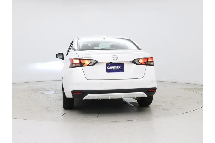 $18998 : Nissan Versa 2025 SV 4dr Sed image 6