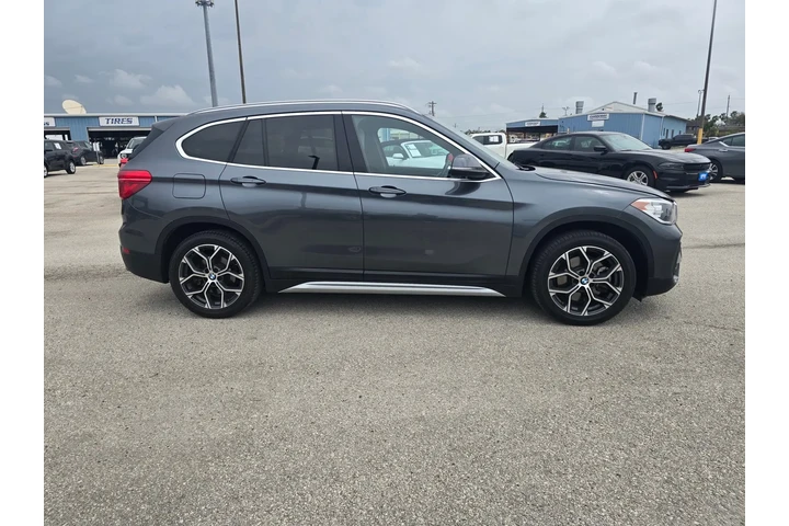 $24998 : 2020 BMW X1 sDrive28i image 2