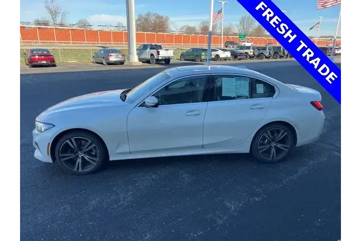 $36990 : BMW 3 Series 2024 AWD 330i x image 4
