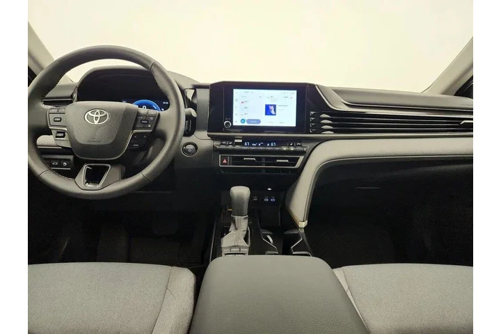 $30998 : Toyota Camry 2026 LE 4dr Sed image 9