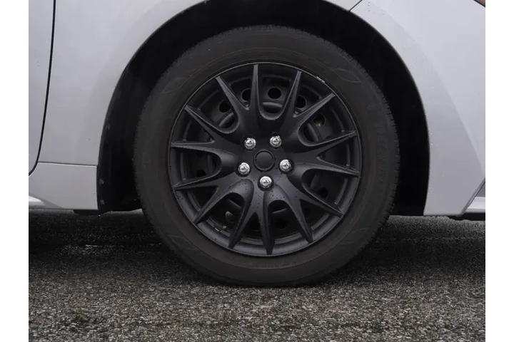 $18540 : Toyota Corolla 2024 LE 4dr S image 7