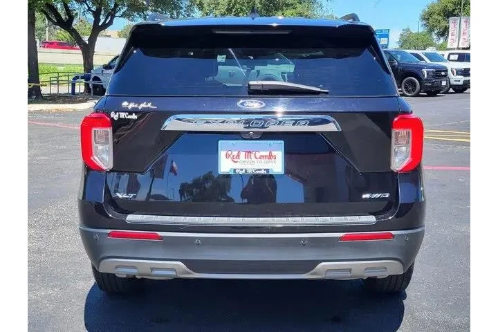 $29500 : Ford Explorer 2022 AWD XLT 4 image 4
