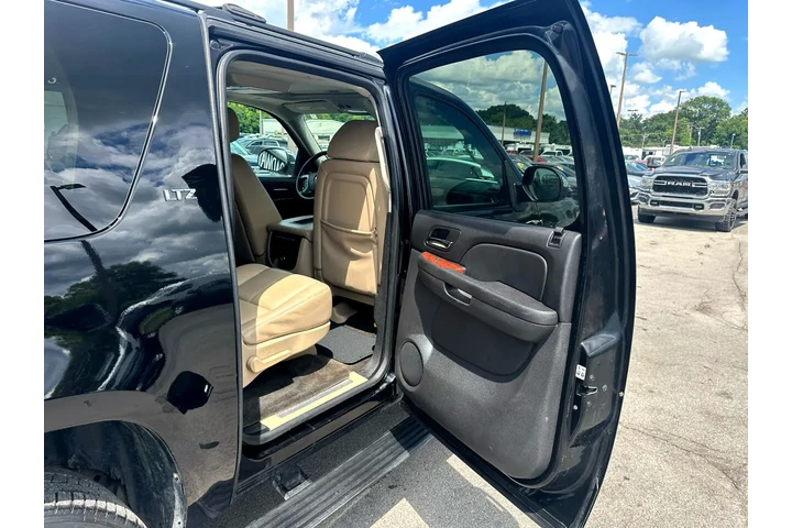 $8980 : 2013 Suburban 4WD 4dr 1500 LTZ image 10