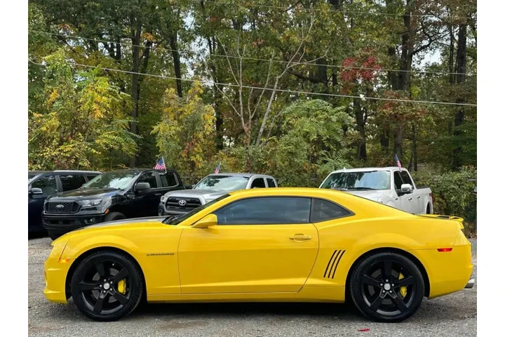 $15990 : 2010 Camaro SS image 4
