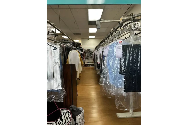 SADDAI DRY CLEANER image 6