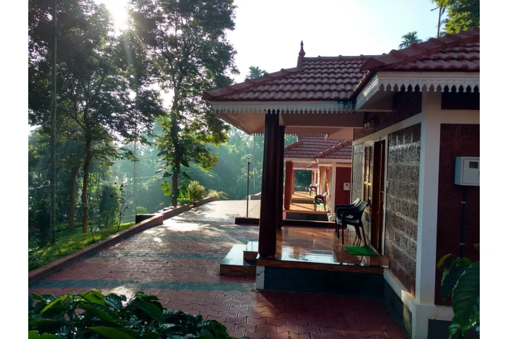 Pappy's Nest Holiday Resort image 4