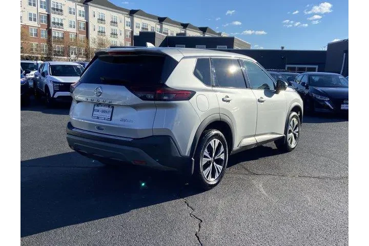 $13487 : Nissan Rogue 2021 AWD SV 4dr image 4