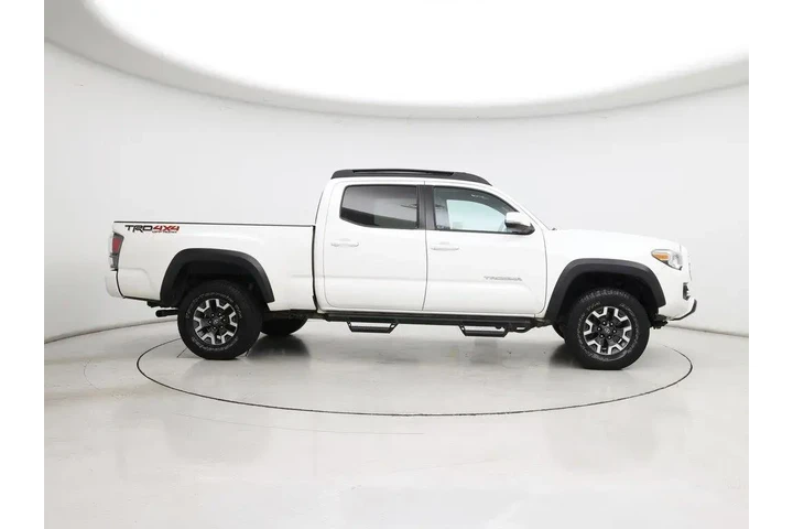 $29998 : Toyota Tacoma 2021 4x4 TRD O image 7