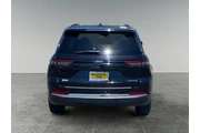 $28542 : Jeep Grand Cherokee 2023 4x2 thumbnail