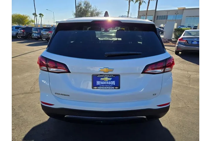 $18594 : Chevrolet Equinox 2024 LT 4d image 5