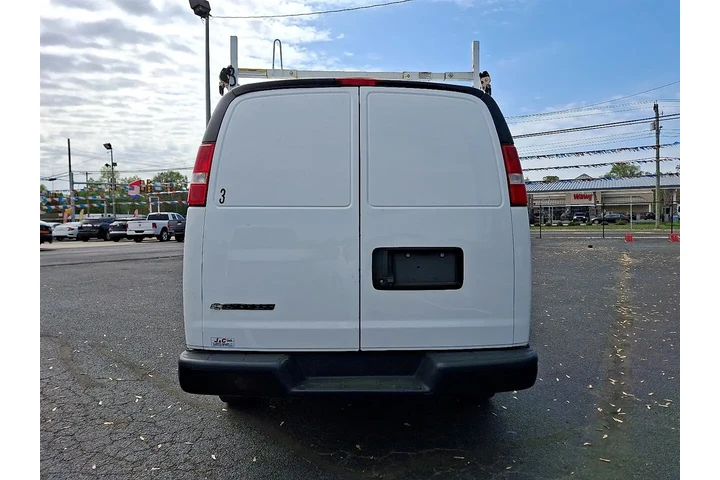 $24500 : 2020 Express 3500 Cargo image 5
