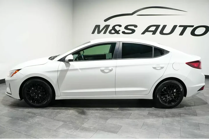 $12828 : 2019 Elantra image 3