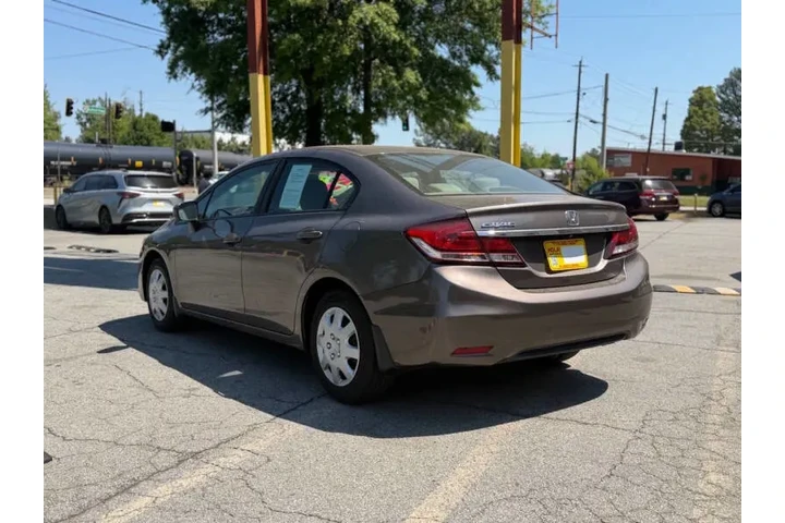 2015 Civic LX image 5