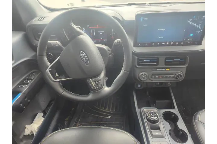 $38995 : Ford Maverick 2025 AWD Lobo image 10